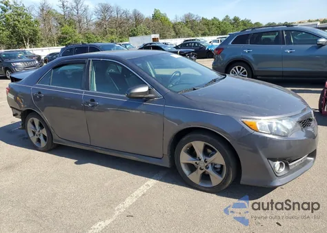 2014 Toyota Camry L z USA, uszkodzony, nr VIN 4T1BF1FK6EU367552